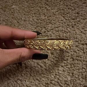Elegant Gold Tone Bracelet